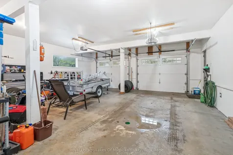 87 Laneige Avenue Huntsville ON P0B 1L0