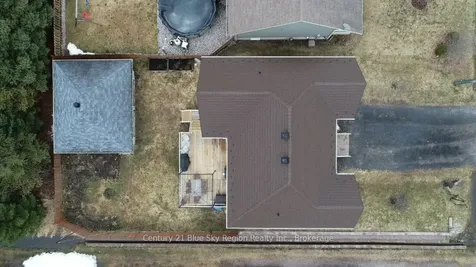 46 Eglington Road S Callander ON P0H 1H0