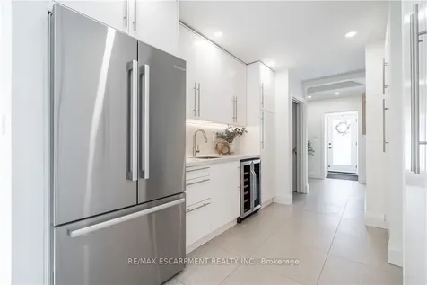 7 Glenmorris Drive Hamilton ON L9H 1S5