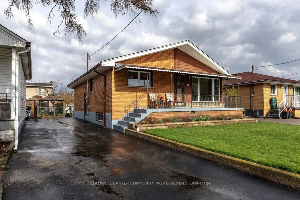 92 Reid Avenue S Hamilton ON L8K 3V1