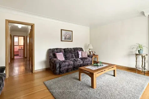 92 Reid Avenue S Hamilton ON L8K 3V1