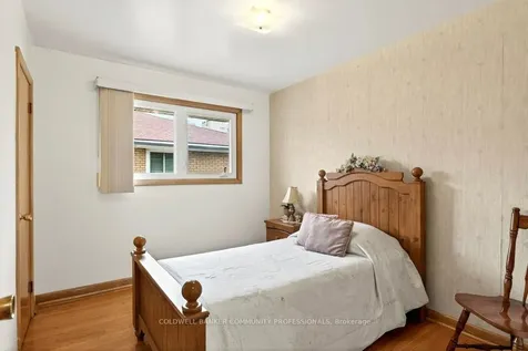 92 Reid Avenue S Hamilton ON L8K 3V1