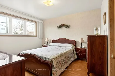 92 Reid Avenue S Hamilton ON L8K 3V1