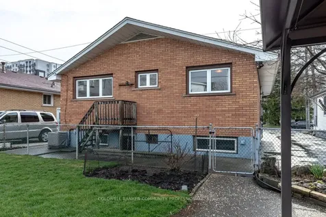 92 Reid Avenue S Hamilton ON L8K 3V1