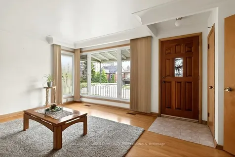 92 Reid Avenue S Hamilton ON L8K 3V1
