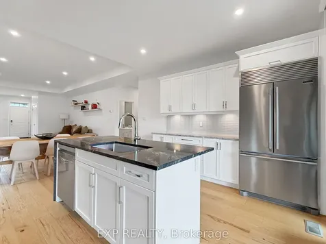 159 Collins Way Strathroy-caradoc ON N7G 0G8