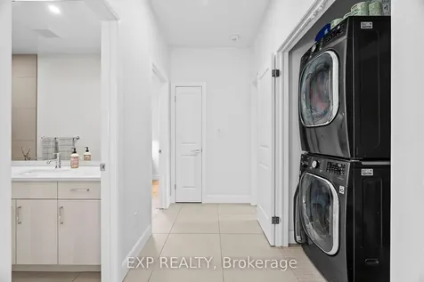 159 Collins Way Strathroy-caradoc ON N7G 0G8