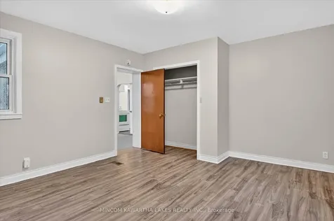 452 Hamilton Street Peterborough ON K9J 4B9