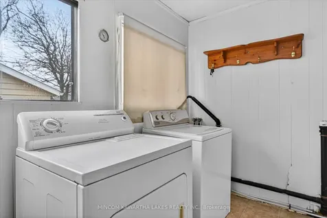 452 Hamilton Street Peterborough ON K9J 4B9