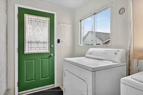 452 Hamilton Street Peterborough ON K9J 4B9