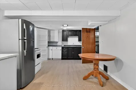 452 Hamilton Street Peterborough ON K9J 4B9