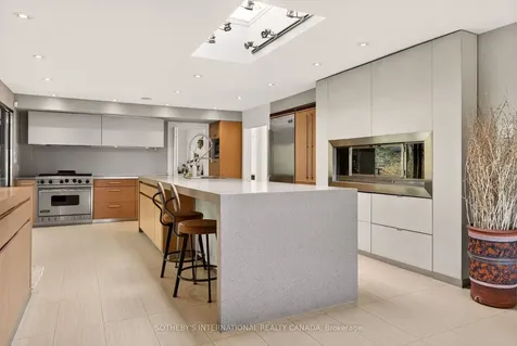 105 Marsdale Drive St. Catharines ON L2T 3T3