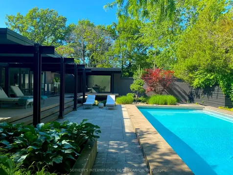 105 Marsdale Drive St. Catharines ON L2T 3T3