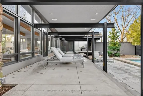 105 Marsdale Drive St. Catharines ON L2T 3T3