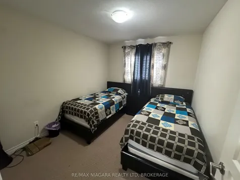 7905 Oldfield Road Niagara Falls ON L2G 3J8