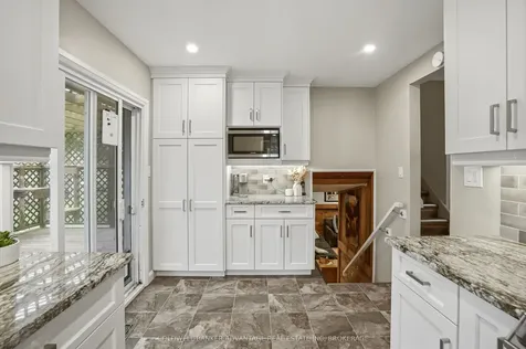2859 Chippawa Road Port Colborne ON L3K 5V5