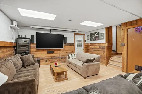 2859 Chippawa Road Port Colborne ON L3K 5V5