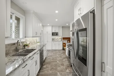 2859 Chippawa Road Port Colborne ON L3K 5V5