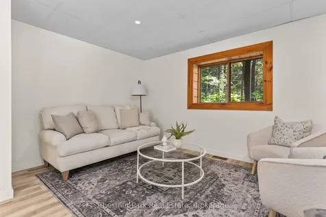 115 Woodland Drive Huntsville ON P1H 1A7