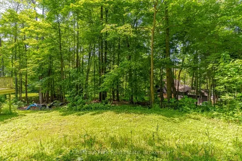 115 Woodland Drive Huntsville ON P1H 1A7