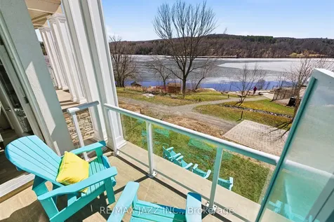 25 Pen Lake Point Road Huntsville ON P1H 1A9