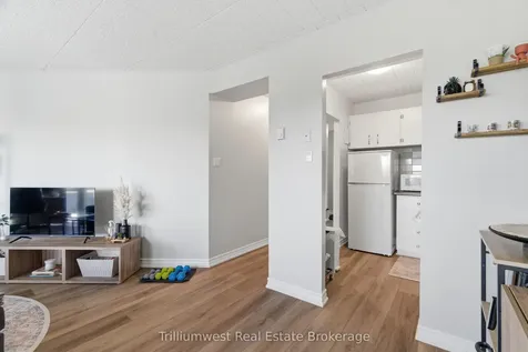 91 Conroy Crescent Guelph ON N1G 2V5