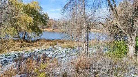 82 Queen Street Tyendinaga ON K0K 3A0