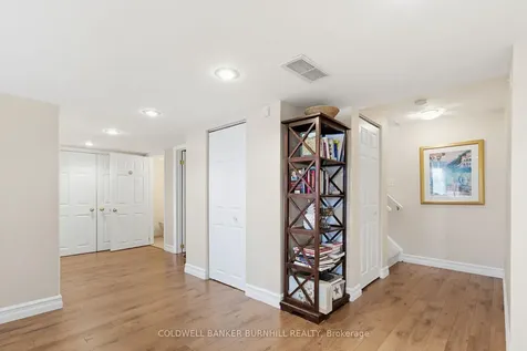 102 Northernbreeze Street Hamilton ON L0R 1W0