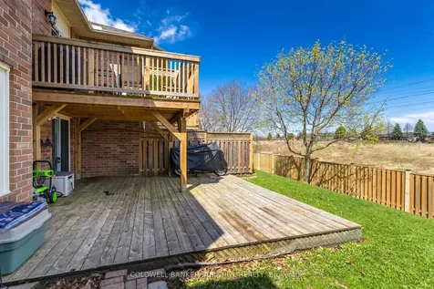 102 Northernbreeze Street Hamilton ON L0R 1W0