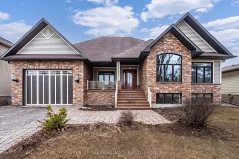 977 Woodbine Road Kingston ON K7P 2X5
