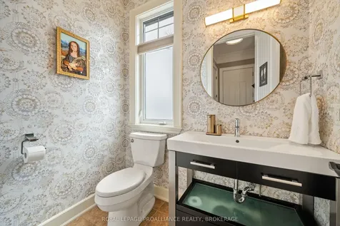 977 Woodbine Road Kingston ON K7P 2X5