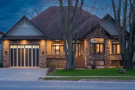 977 Woodbine Road Kingston ON K7P 2X5