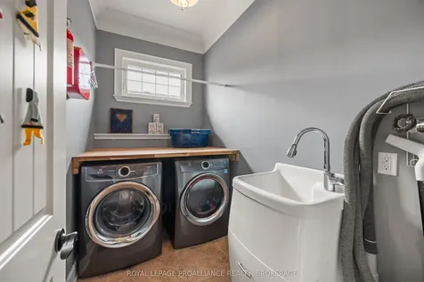 977 Woodbine Road Kingston ON K7P 2X5