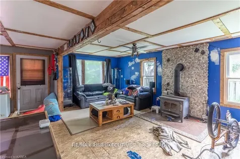 96 Drennan Street Kingston ON K7K 2S3