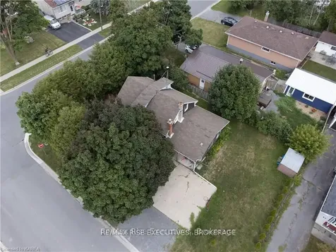 96 Drennan Street Kingston ON K7K 2S3