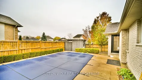 501 Darcy Drive Strathroy-caradoc ON N7G 4K9