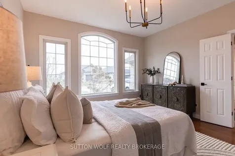 501 Darcy Drive Strathroy-caradoc ON N7G 4K9