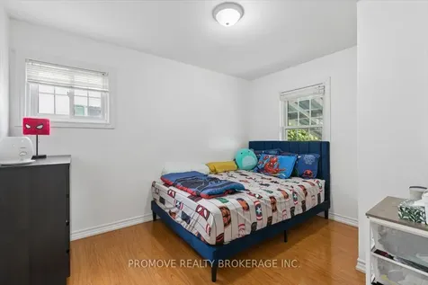 18 Gowdy Avenue Guelph ON N1H 2K7