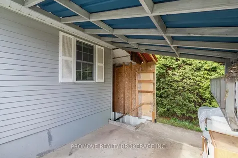 18 Gowdy Avenue Guelph ON N1H 2K7