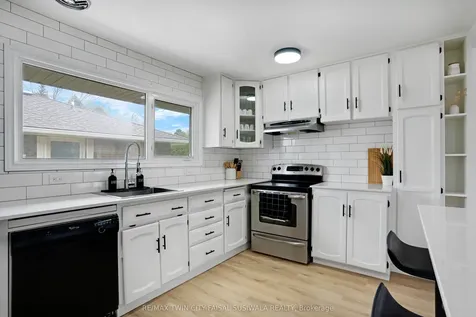 335 Speedvale Avenue E Guelph ON N1E 1N6
