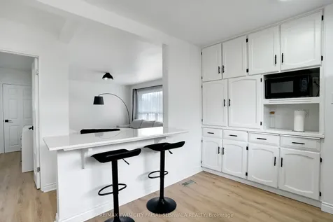 335 Speedvale Avenue E Guelph ON N1E 1N6