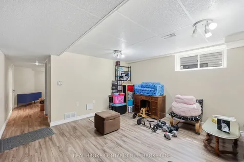 1269 Juniper Drive Kingston ON K7P 3G3