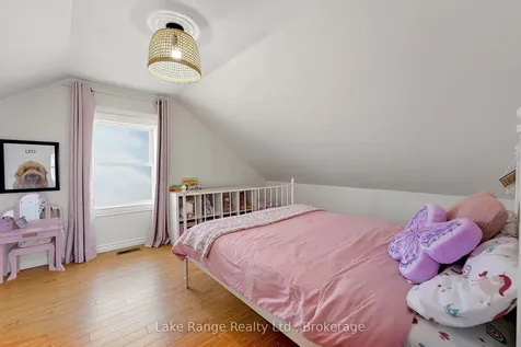 537 Inglis Street Huron-kinloss ON N0G 2H0
