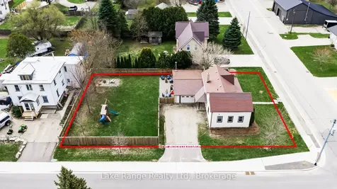 537 Inglis Street Huron-kinloss ON N0G 2H0