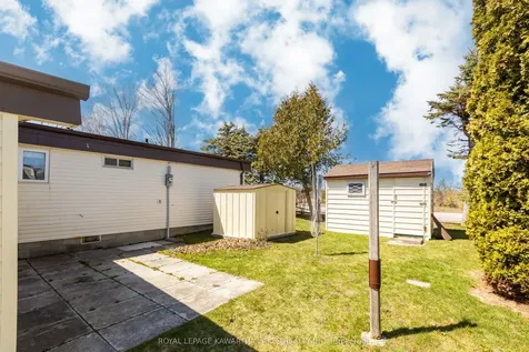 6 Circle Drive Kawartha Lakes ON K9V 0H7
