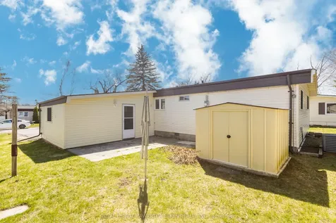6 Circle Drive Kawartha Lakes ON K9V 0H7