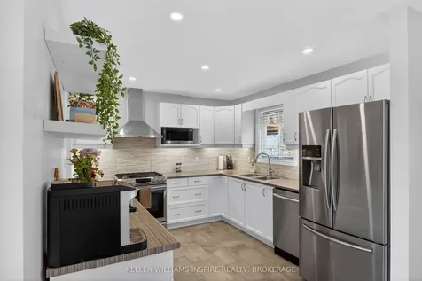 120 North Murray Street Quinte West ON K8V 6R2