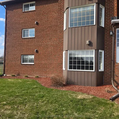 89 Edey Street W Arnprior ON K7S 3T2