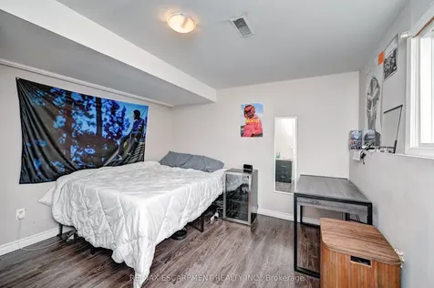510 Kortright Road W Guelph ON N1G 3Z1