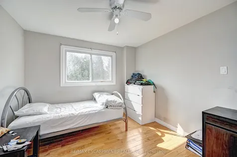 510 Kortright Road W Guelph ON N1G 3Z1